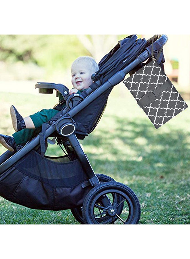 Portable and Foldable Waterproof Baby Diaper Changing Mat Sheet, Non-Toxic, BPA free - Image 5